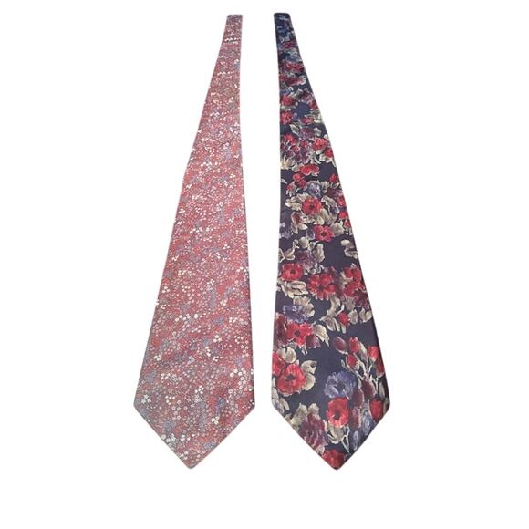 Two vintage floral ties flowers handmade and Viaggio (100% silk) reds and pinks - Picture 1 of 7